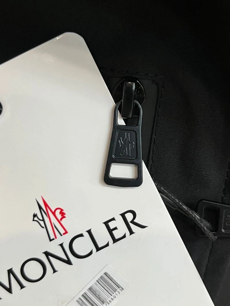 SportInspired Moncler Outwear 142493