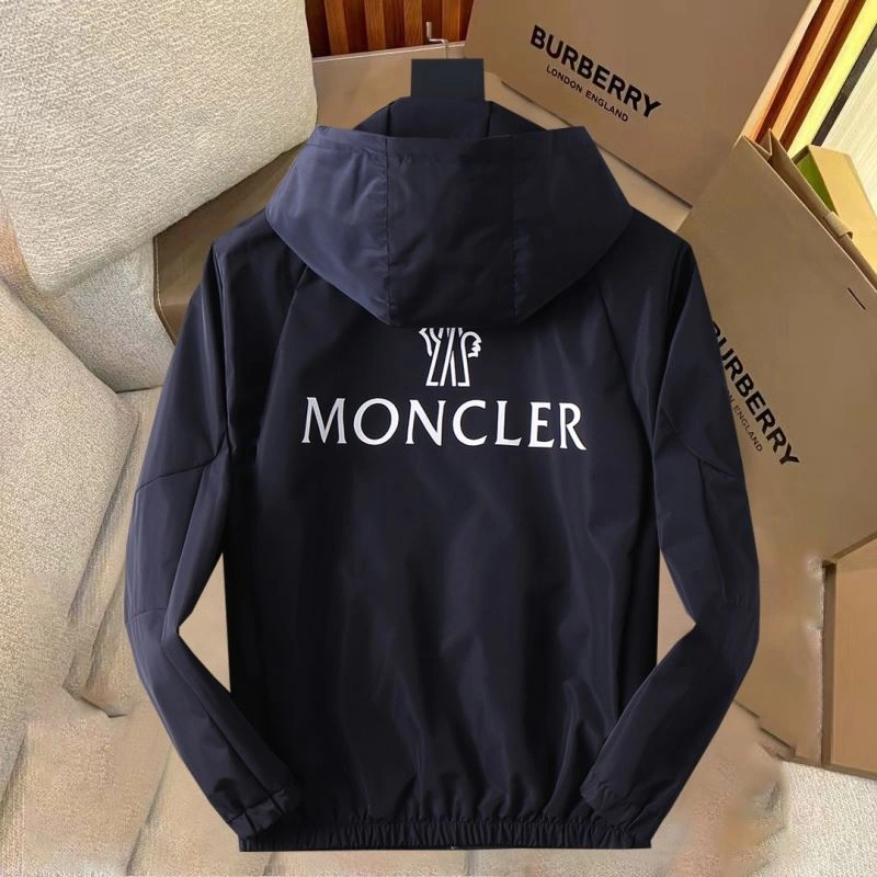 Moncler Outwear GoodFit 142479