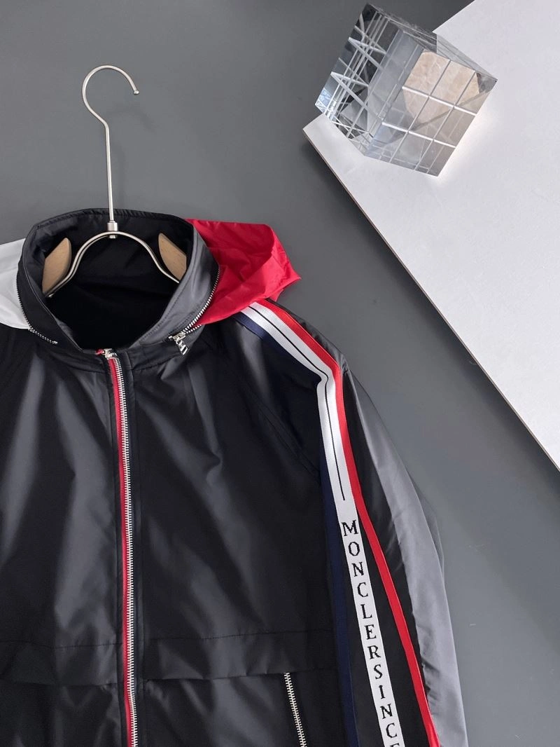Moncler Outwear Tailored 142511
