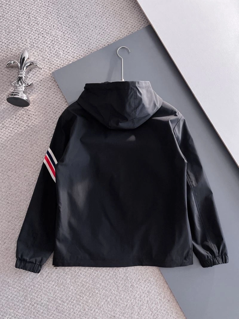 Moncler Outwear Soft 142492