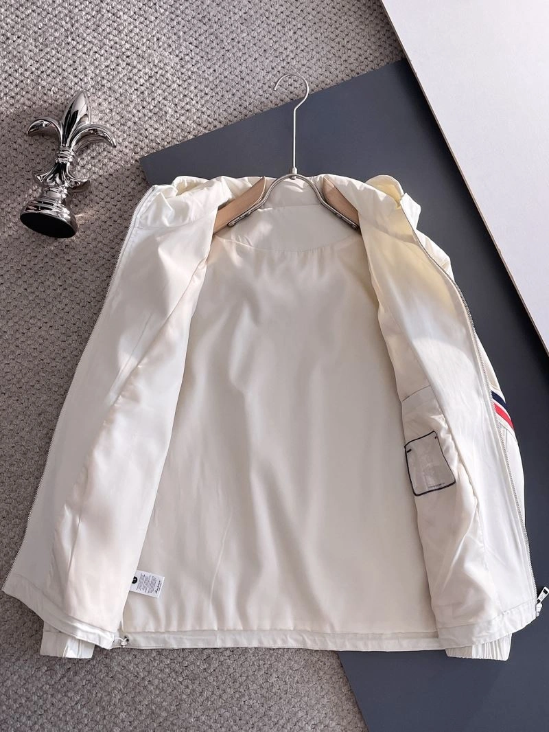 Moncler Outwear ModernLook 142480