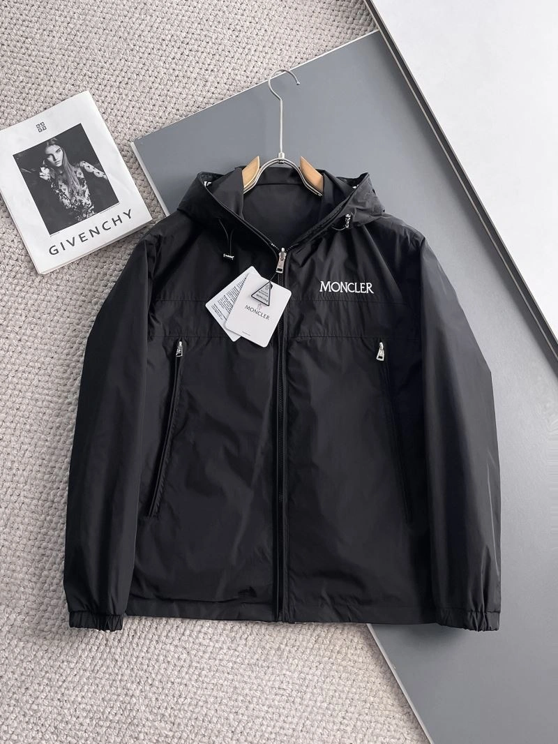 Moncler Outwear Popular 142474