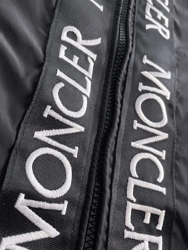 Moncler Outwear Popular 142474