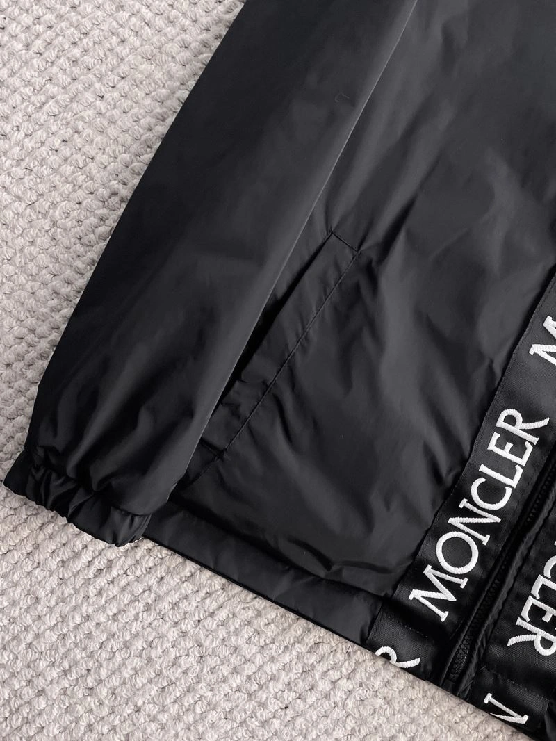 Moncler Outwear Popular 142474