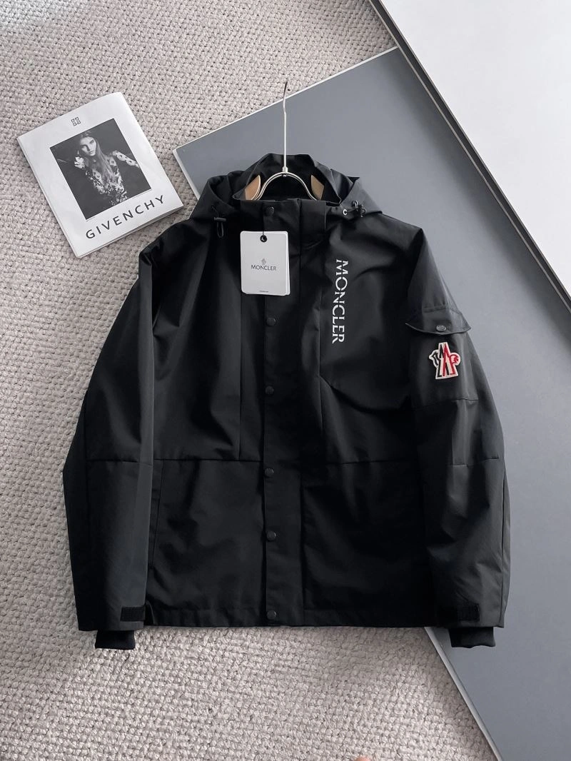 TimelessDesign Moncler Outwear 142475