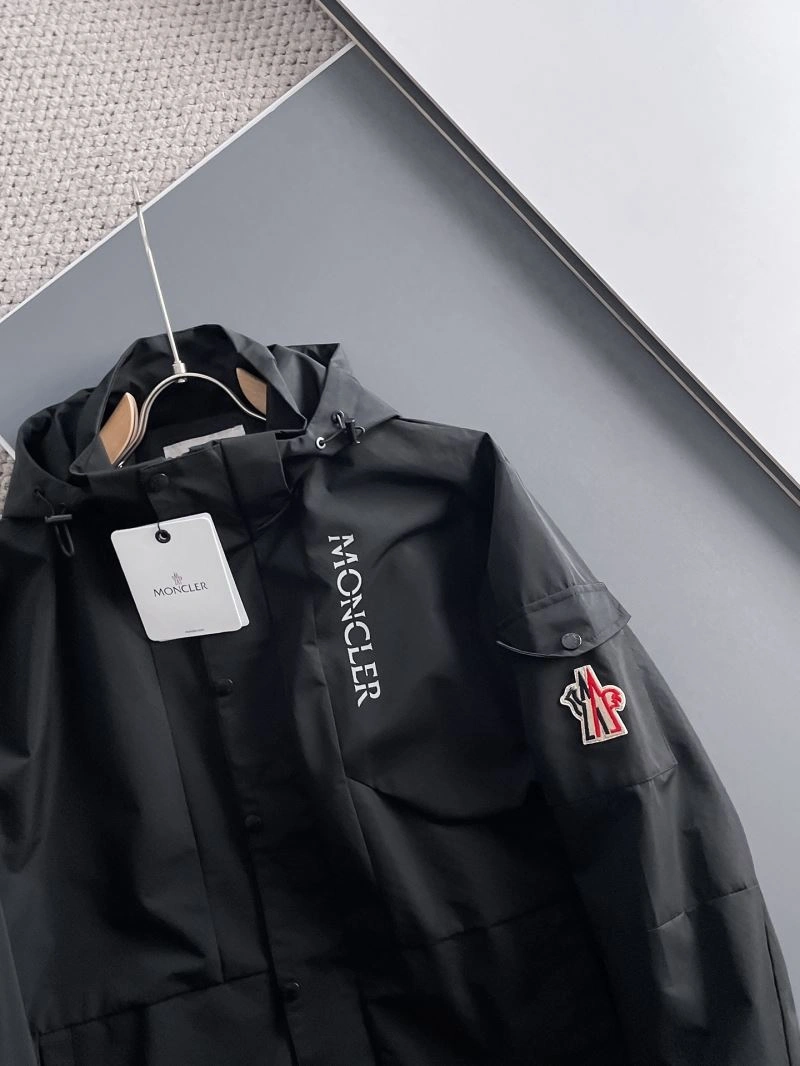 TimelessDesign Moncler Outwear 142475