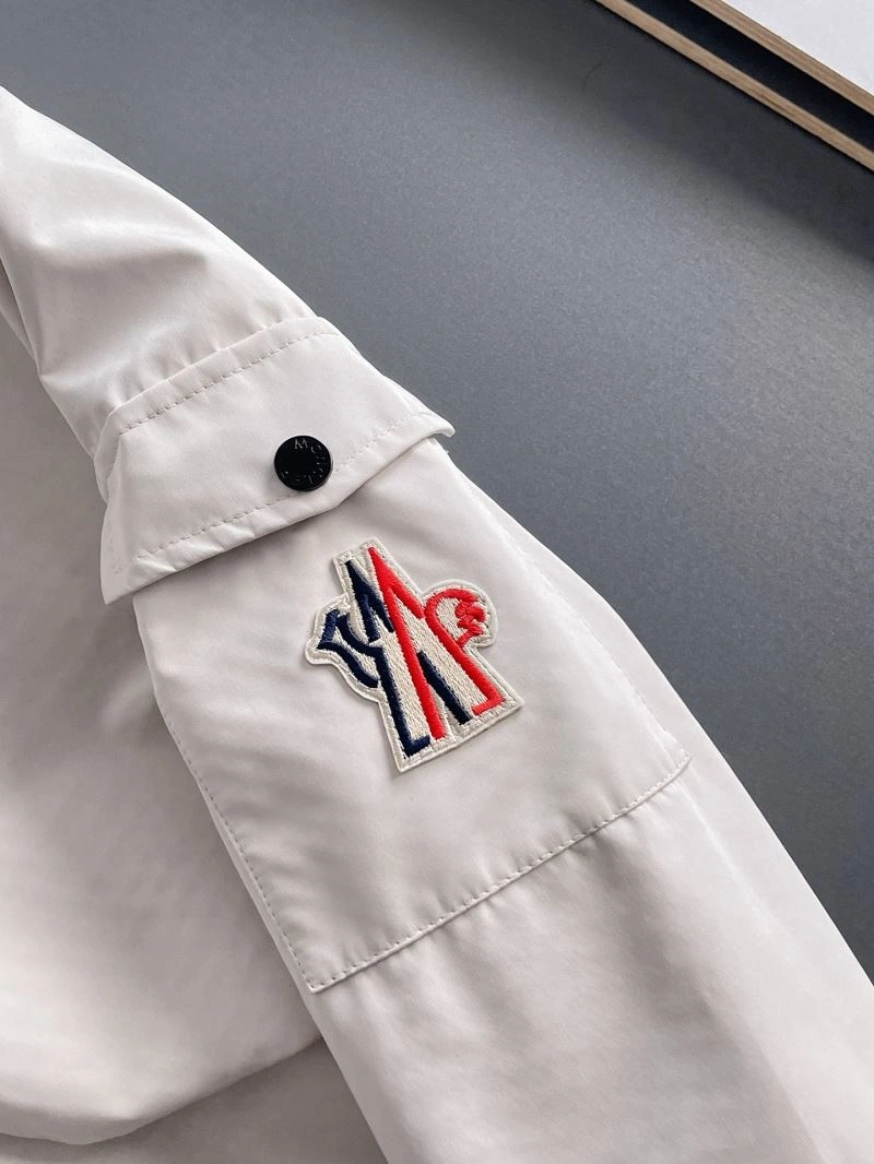 Breathable Moncler Outwear 142473