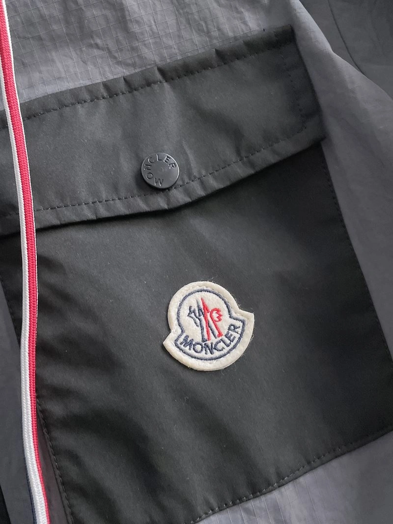 Moncler Outwear FlexibleFit 142472
