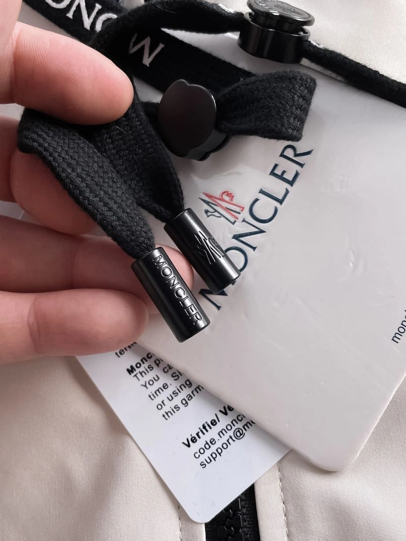 Moncler Outwear Affordable 142470