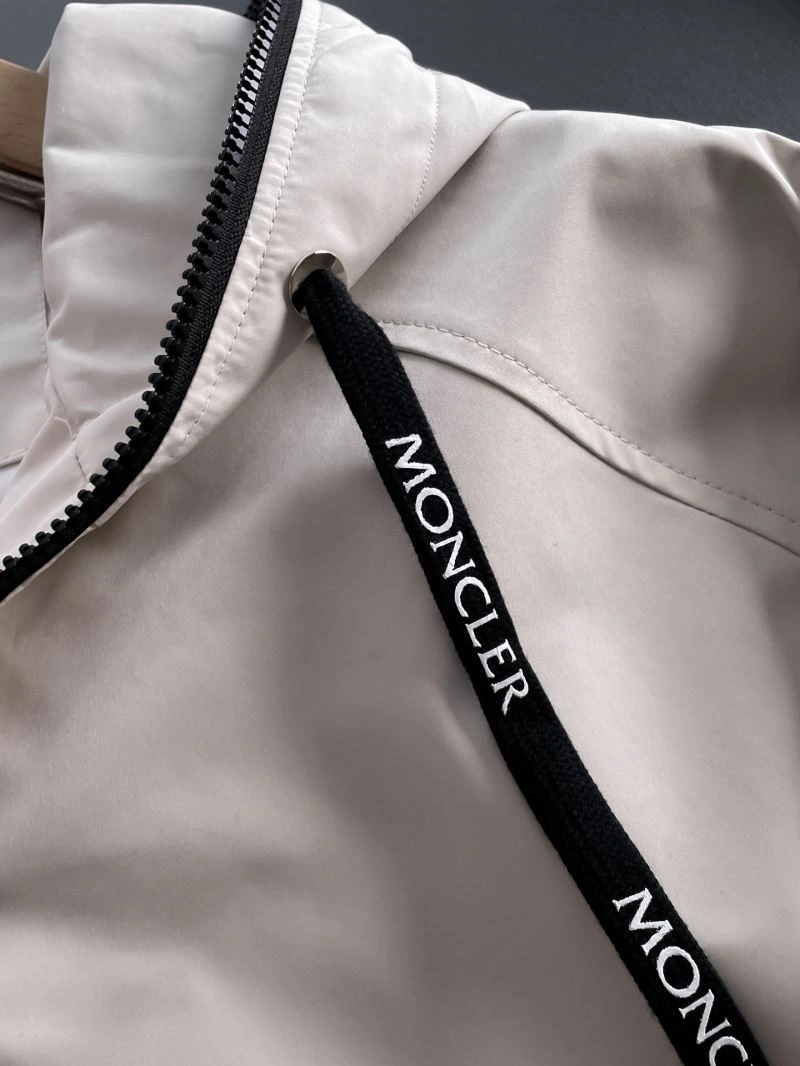 Moncler Outwear Affordable 142470