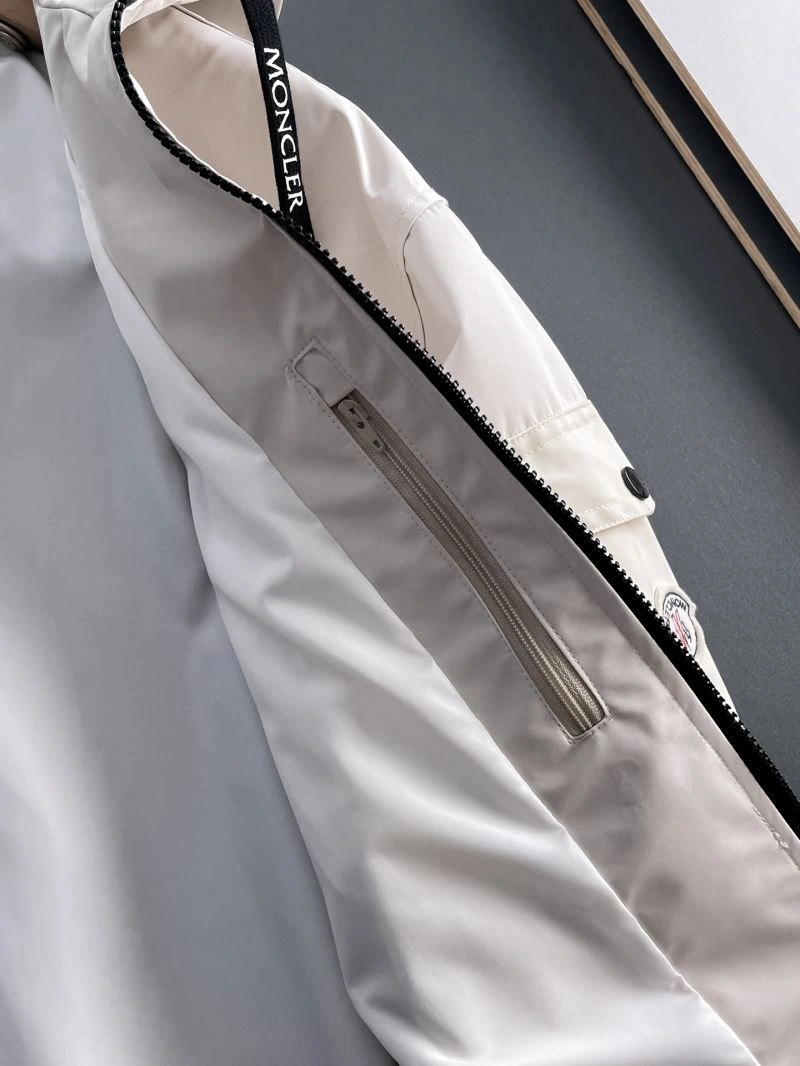 Moncler Outwear Affordable 142470