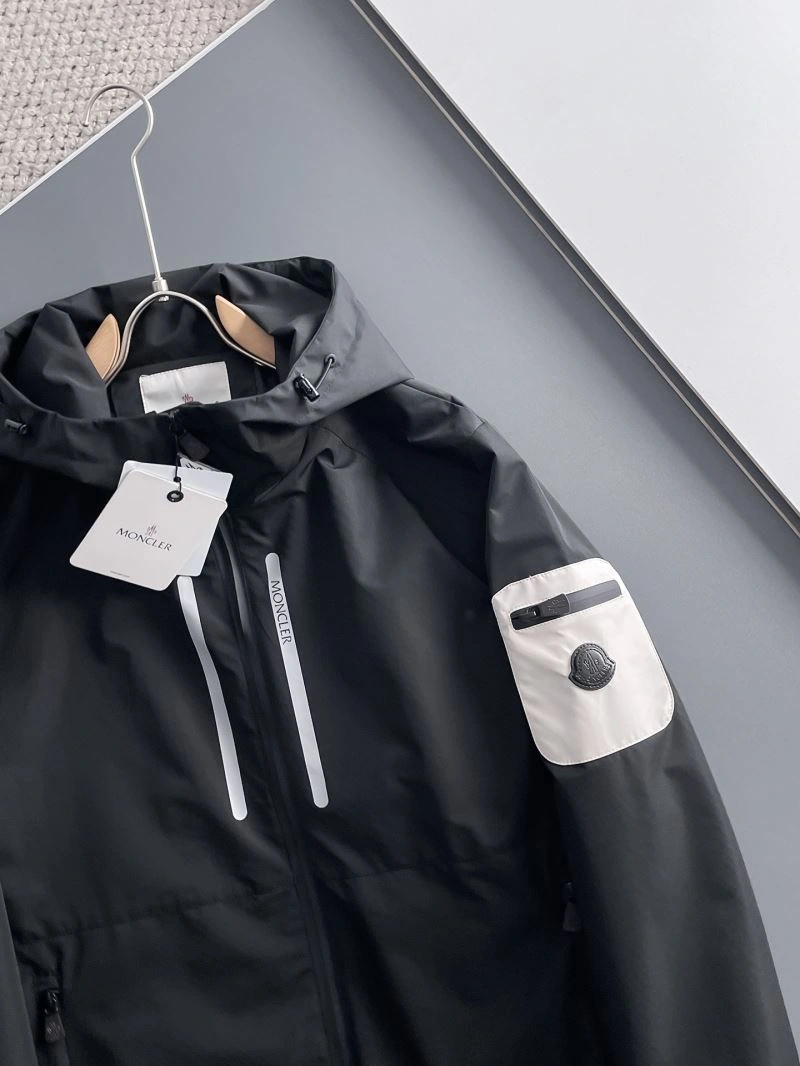 Popular Moncler Outwear 142459