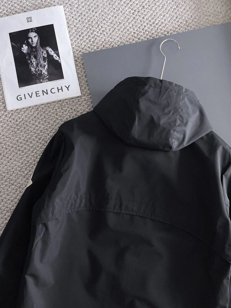 Timeless Moncler Outwear 142464