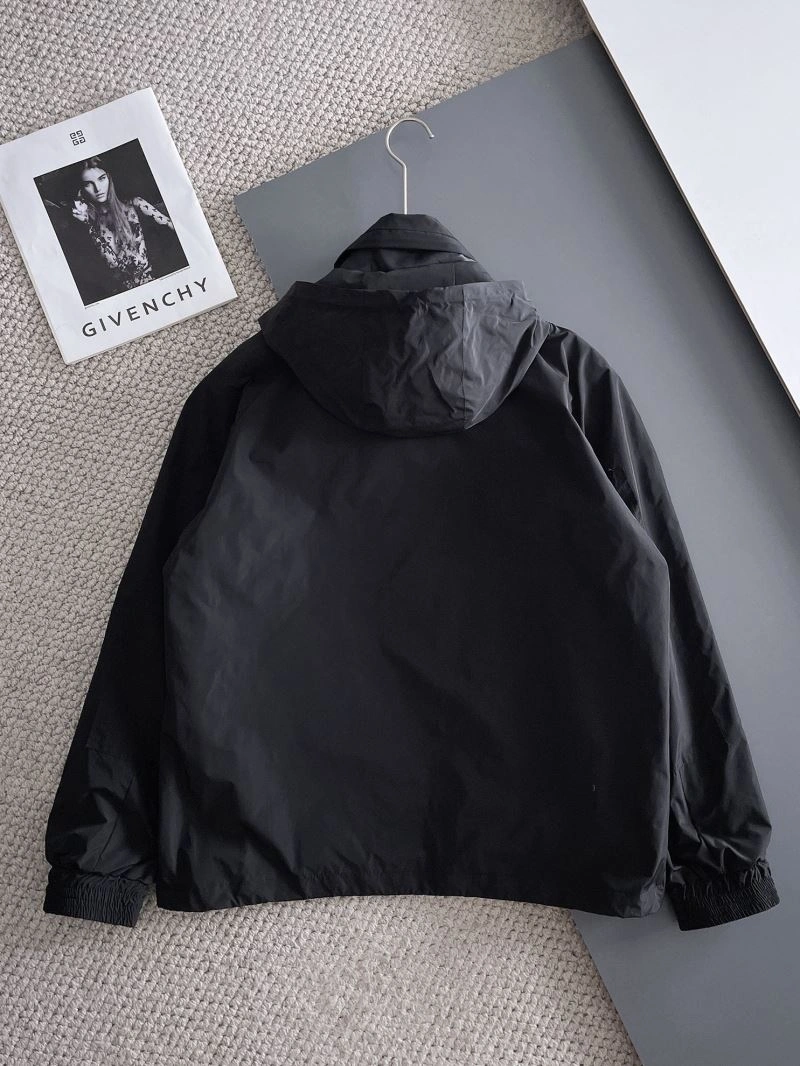 Moncler Outwear Sophisticated 142461