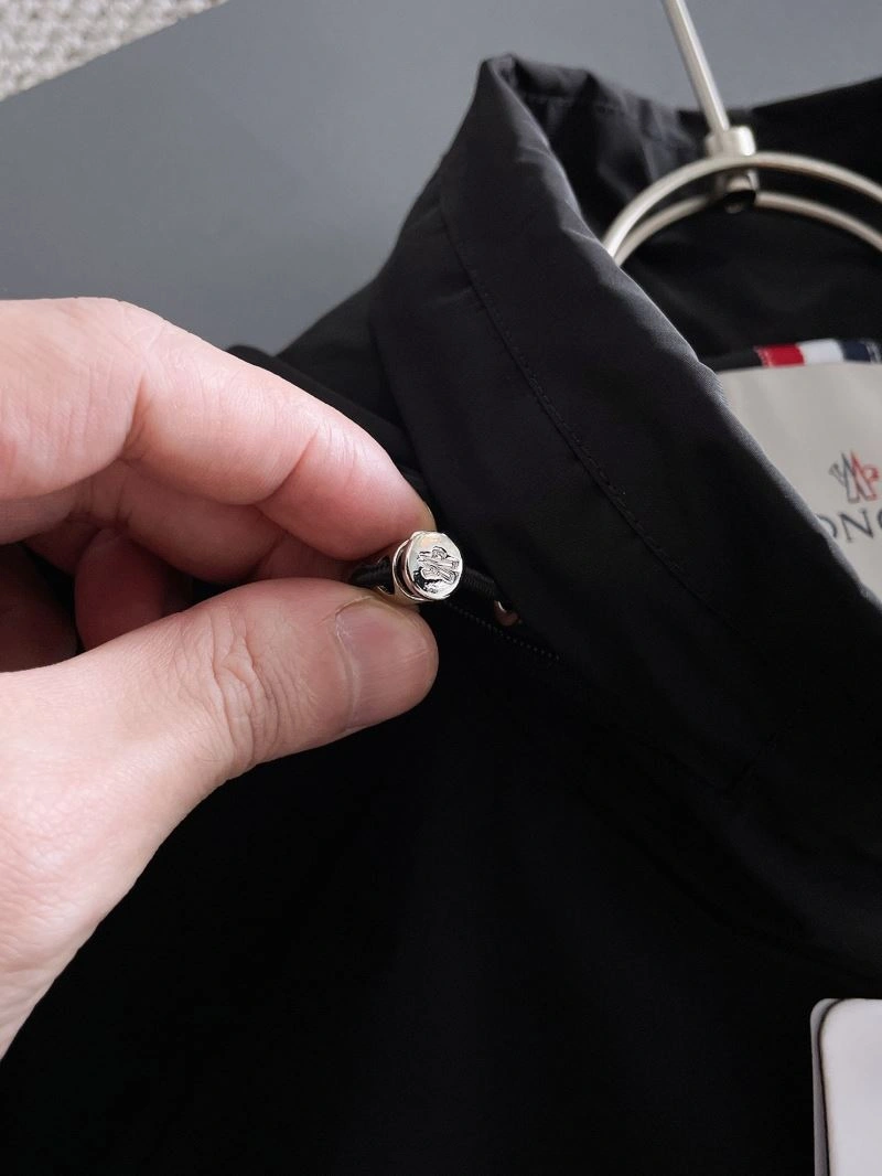 Moncler Outwear Sophisticated 142461