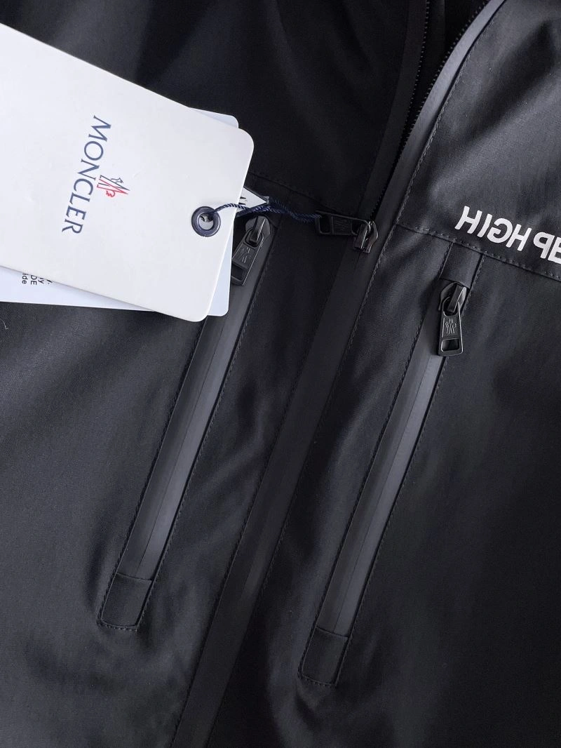 Moncler Outwear Minimalist 142455