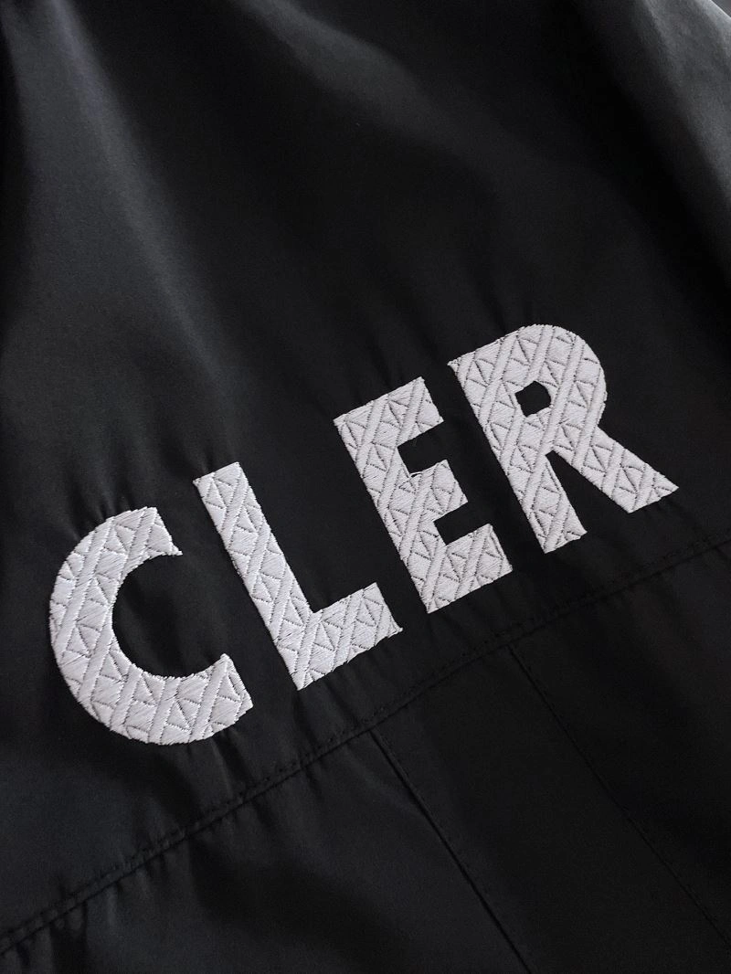 Moncler Outwear SportInspired 142452