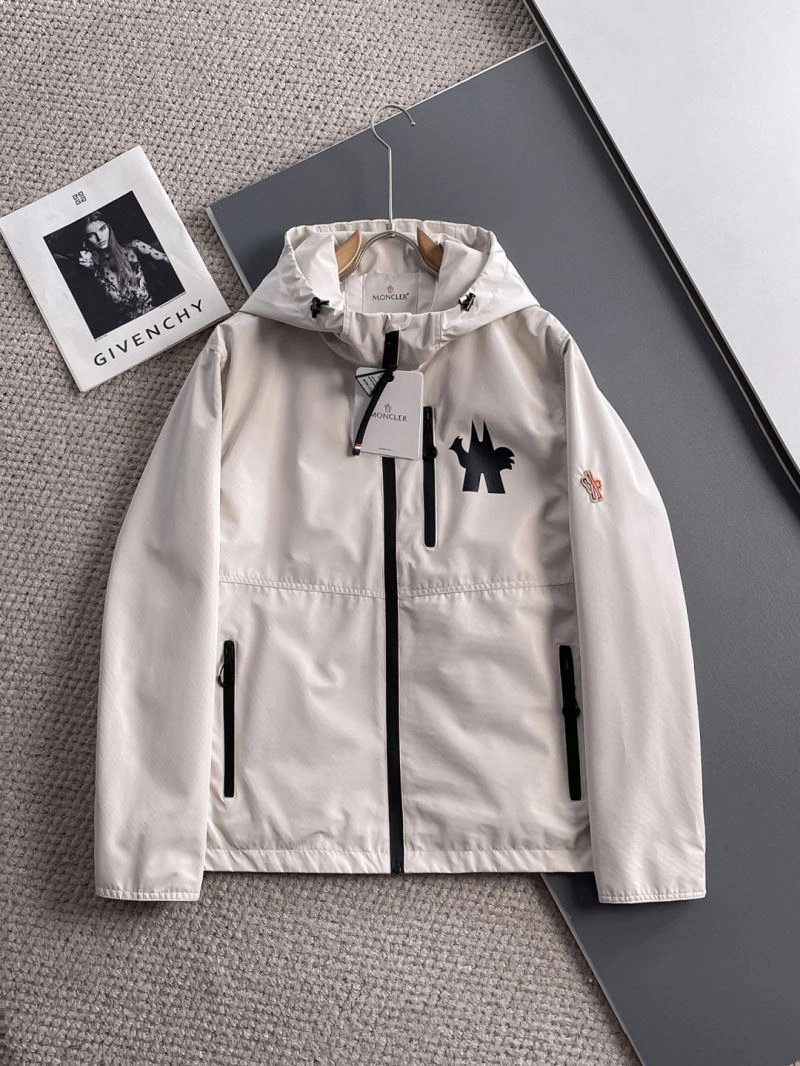 Moncler Outwear Durable 142460