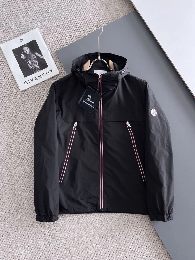 DailyWear Moncler Outwear 142449
