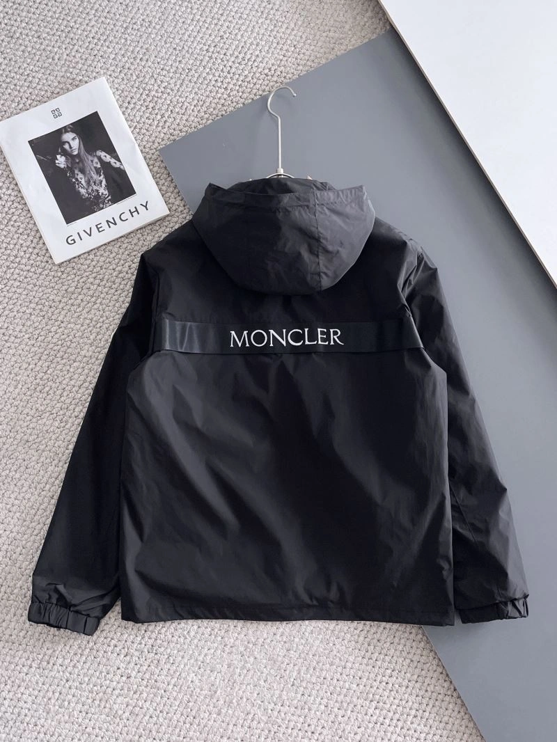 DailyWear Moncler Outwear 142449