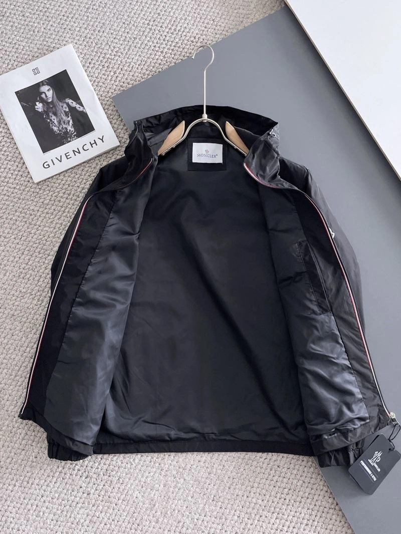 DailyWear Moncler Outwear 142449