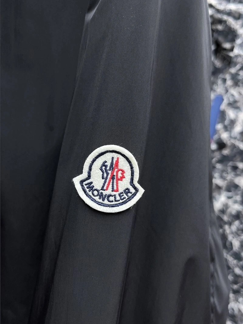 Moncler Outwear Upgraded 142447