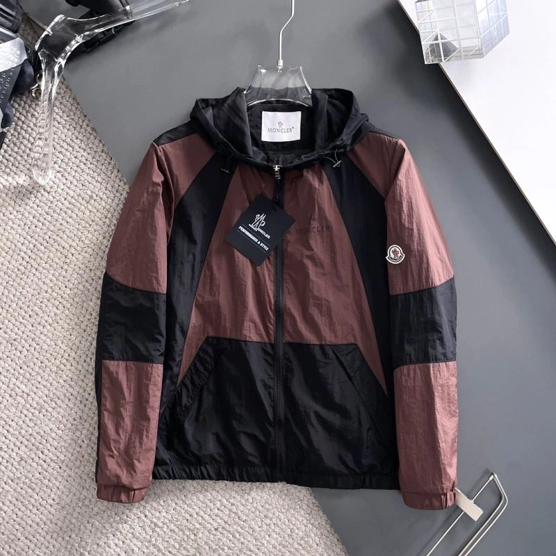 Upgraded Moncler Outwear 142445