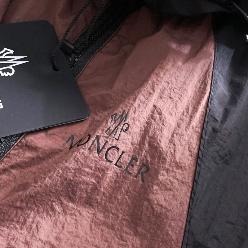 Upgraded Moncler Outwear 142445