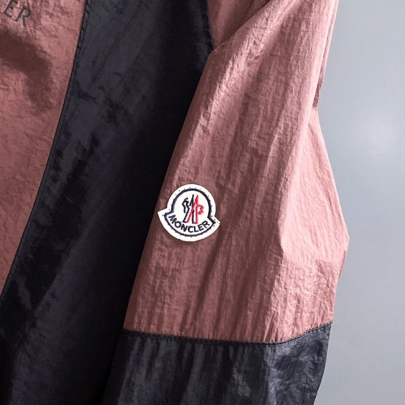 Upgraded Moncler Outwear 142445