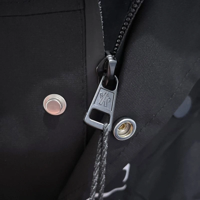 Moncler Outwear Durable 142446