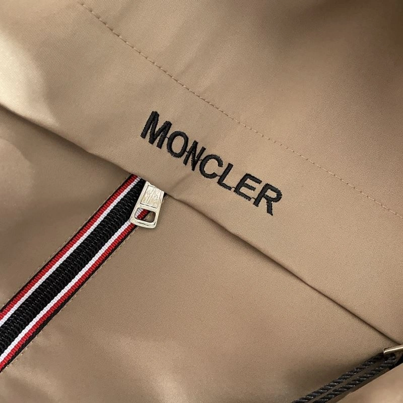 Moncler Outwear Attractive 142437