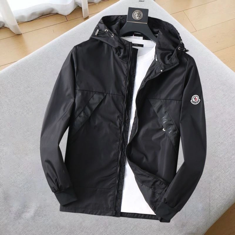 WellDesigned Moncler Outwear 142442