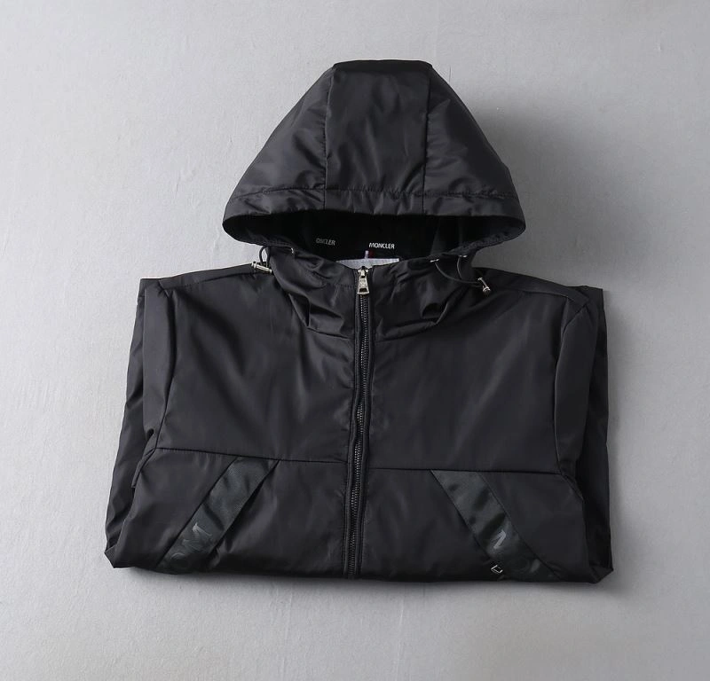 WellDesigned Moncler Outwear 142442