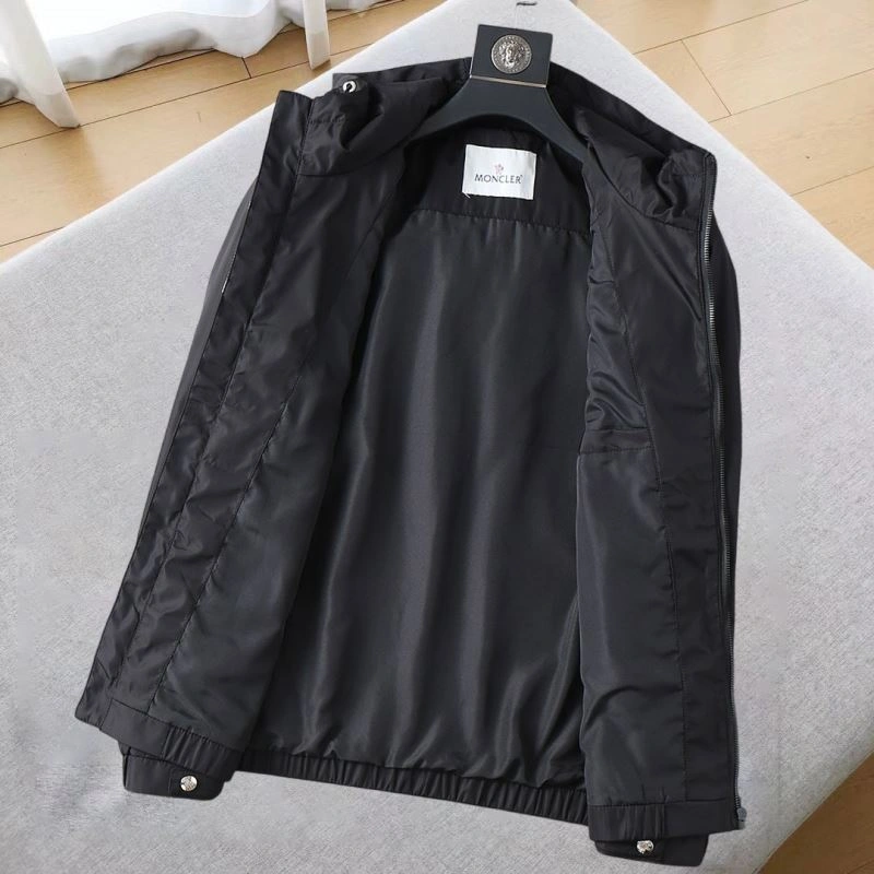 Youthful Moncler Outwear 142434