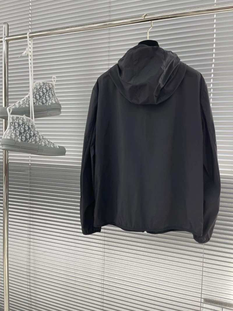 Moncler Outwear Youthful 142438