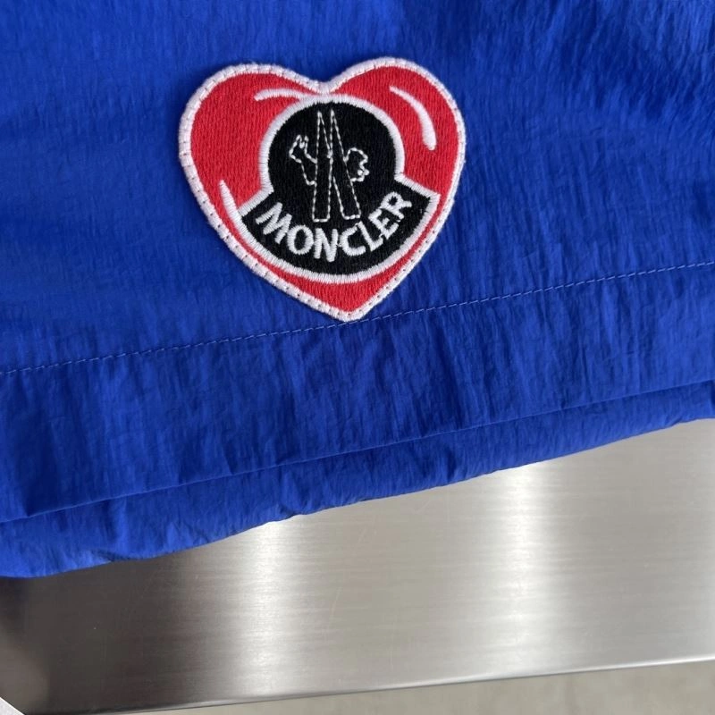 Moncler Outwear BestValue 142428