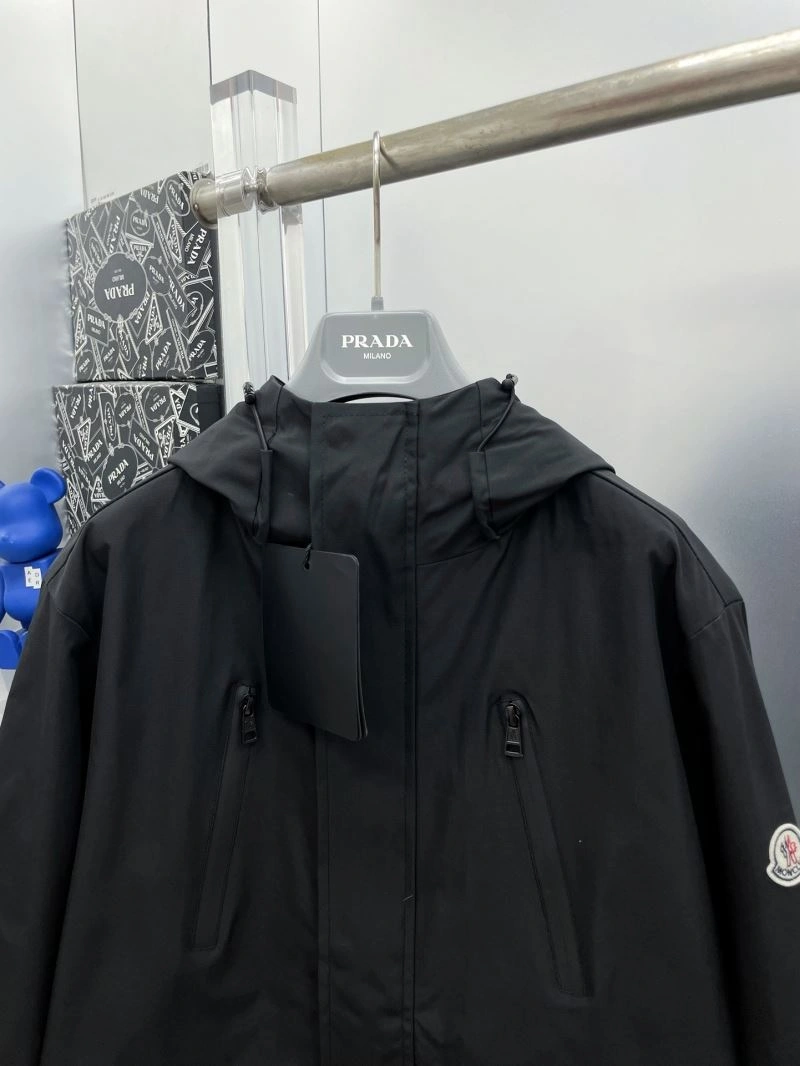 HighPerformance Moncler Outwear 142408