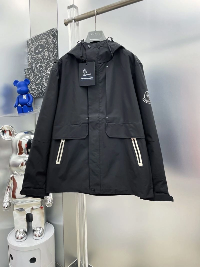 Moncler Outwear WrinkleFree 142422