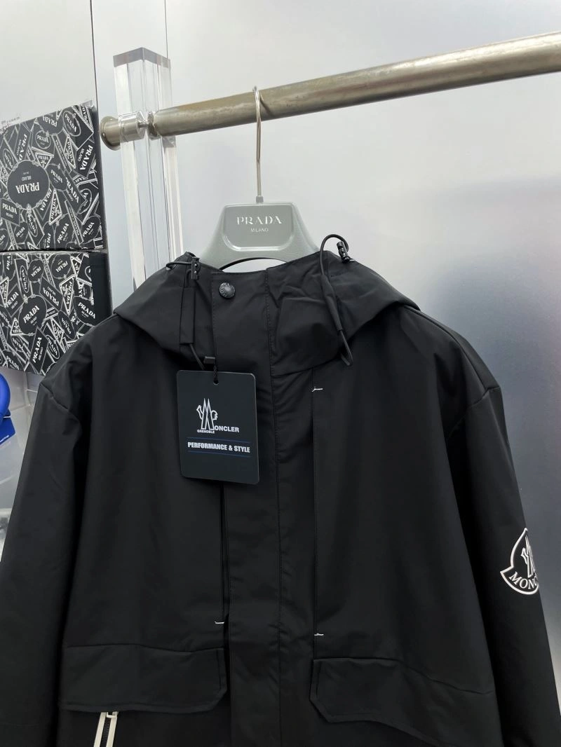 Moncler Outwear WrinkleFree 142422
