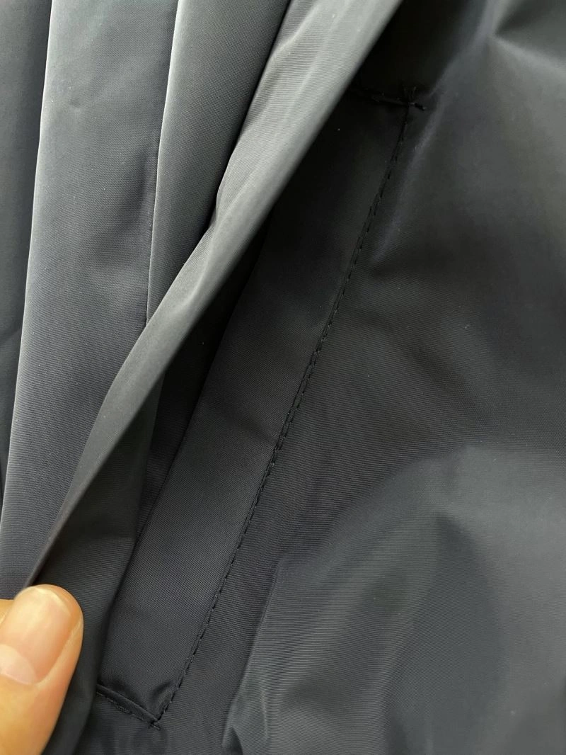 Moncler Outwear Breathable 142407
