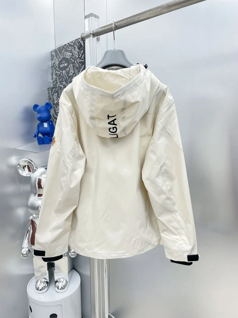 Moncler Outwear Unisex 142400