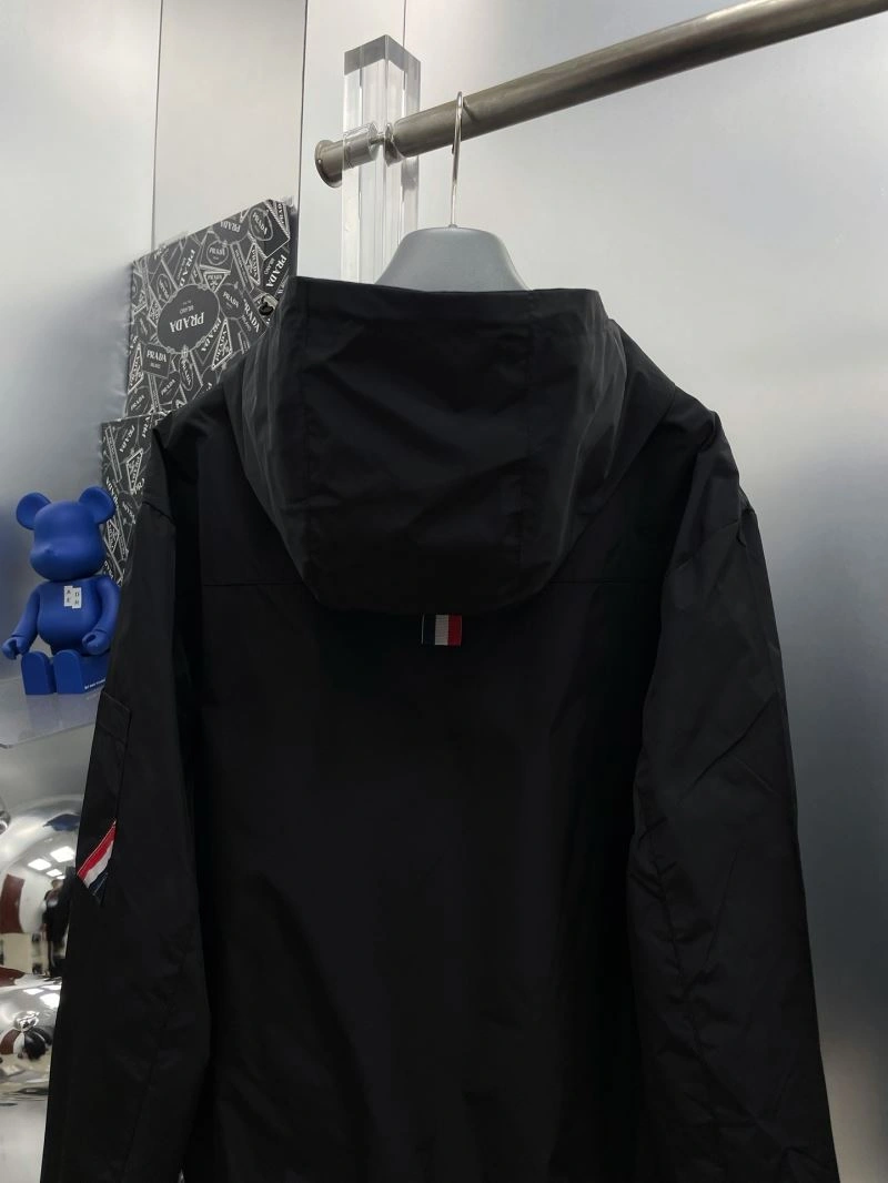 Breathable Moncler Outwear 142412