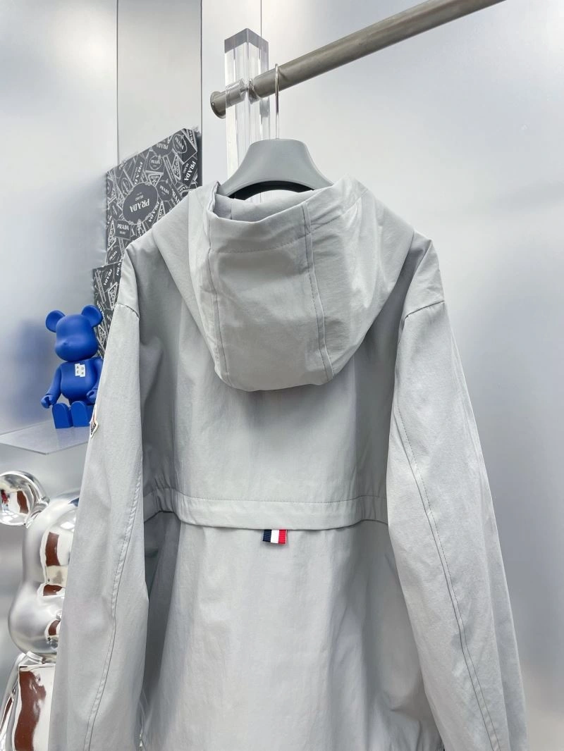 Thermal Moncler Outwear 142399