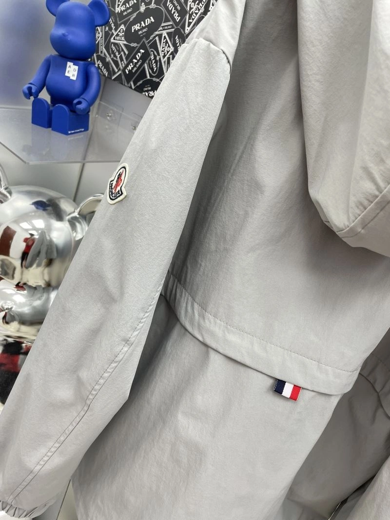 Thermal Moncler Outwear 142399