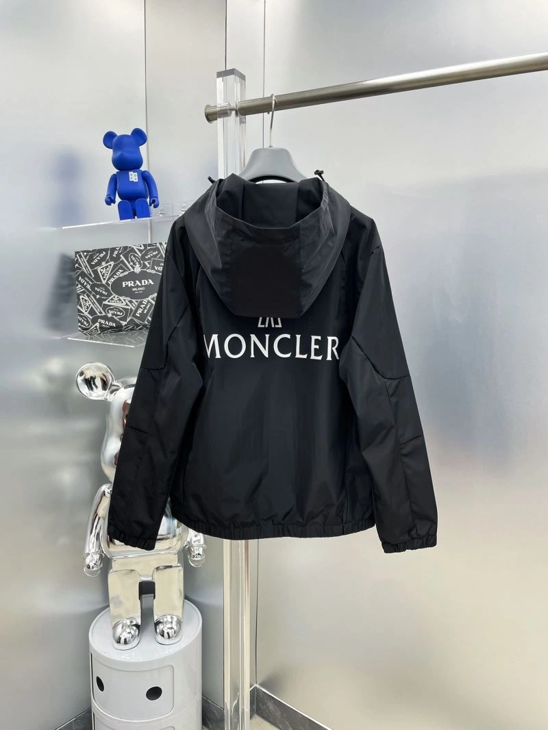 Efficient Moncler Outwear 142397