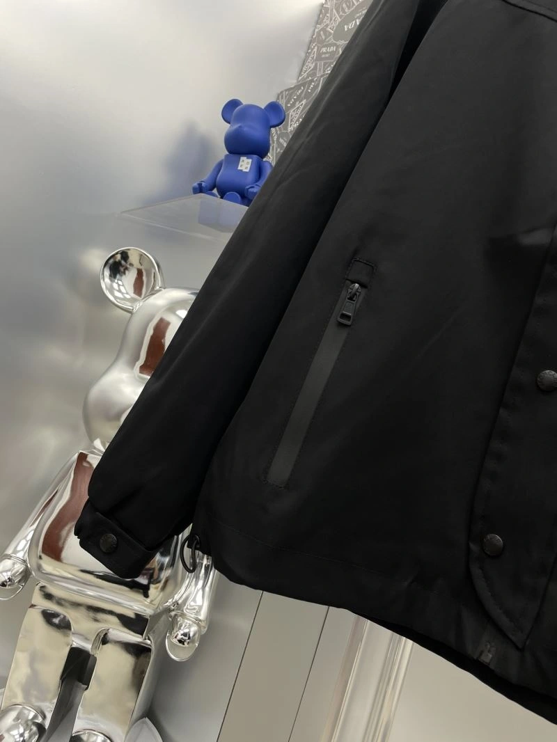 GoAnywhere Moncler Outwear 142398