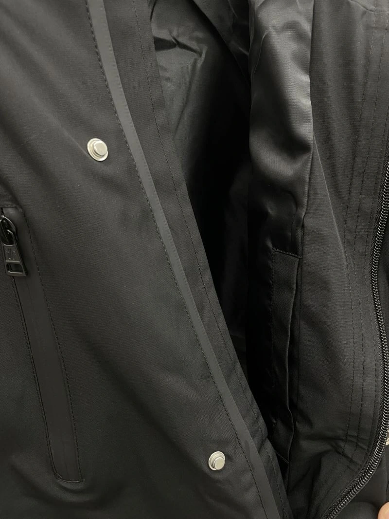 Functional Moncler Outwear 142394