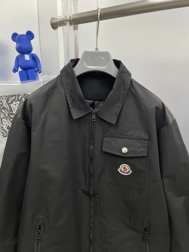 Moncler Outwear UrbanStyle 142390
