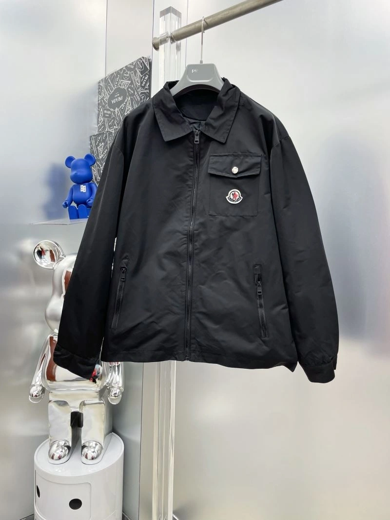 Moncler Outwear Stylish 142391