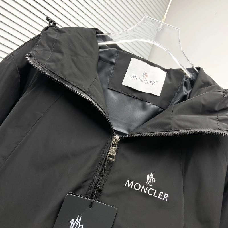 WeatherProof Moncler Outwear 142444
